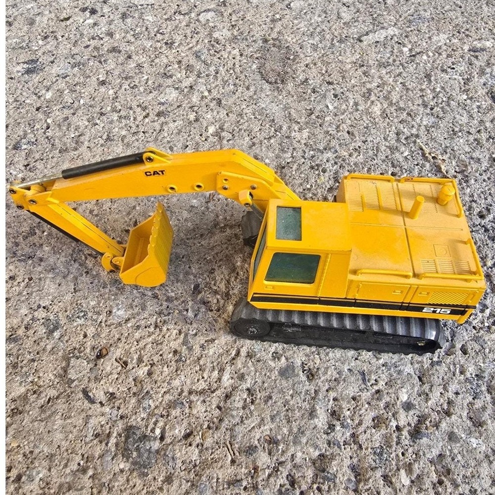 Vintage NZG Modelle Caterpillar 215 Excavator 1:50 Diecast West Germany CAT Toy